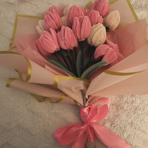 Bukett från Flowers by Mahria